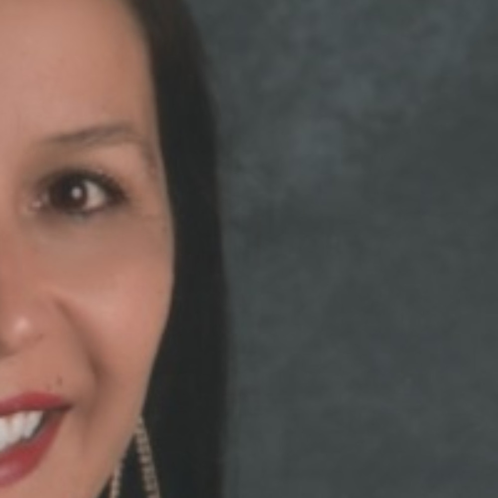 Meet your Posher, Perla betsabe